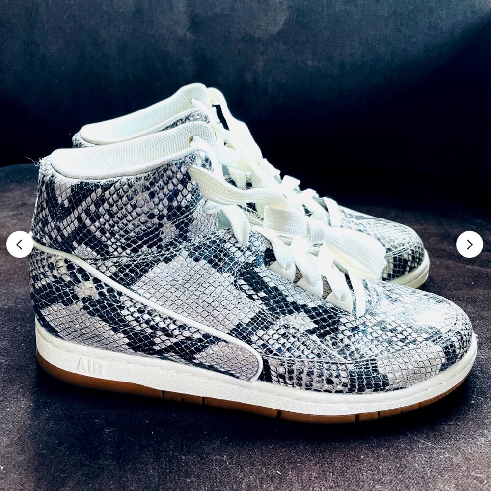 Nike Air Python Premium Brown Snake Gum Mens 9.5 US 43 EUR Beige Brown Mint